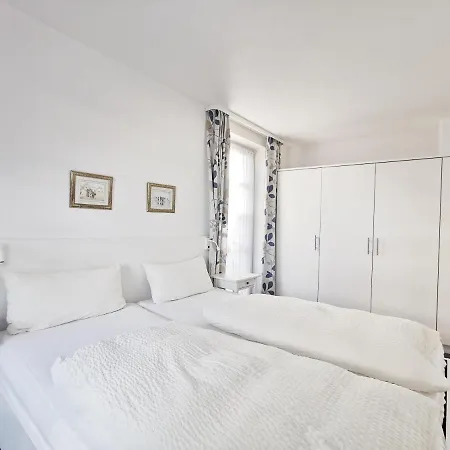 Haus Hansa 4 דירה